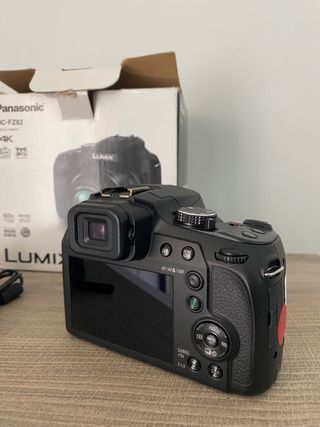 Panasonic Lumix DC-FZ82 4K Fotocamera Digitale