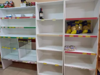 Estanterías y accesorios supermercado