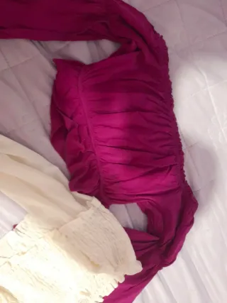 Lote 2 faldas y 2 tops