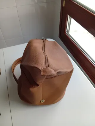 Mochila polipiel marrón claro
