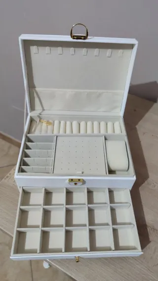 Portagioie bianco con dettagli oro