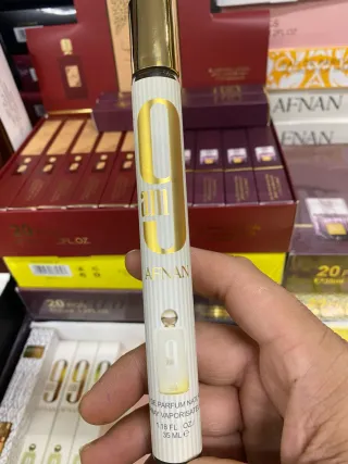 Perfume Khamrah Dukhan Lattafa