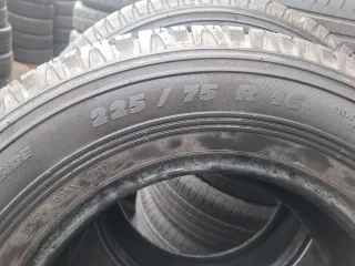 225 75 R16 108H Michelin- 2 neumáticos +75%