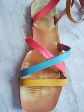 Sandalias de cuero multicolor