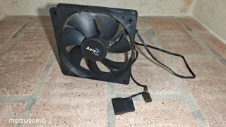 Ventilador AeroCool Negro