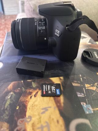 Cámara Canon EOS 2000D + Accesorios Funda  Batería