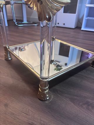 Mesa centro cristal acrílico y metal