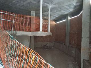 Local comercial en venta en La Plana en Esplugues de Llobregat