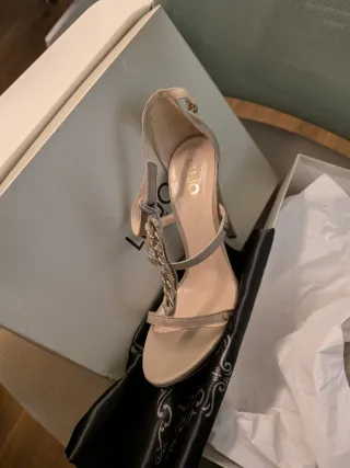 Zapatos Liu Jo fiesta grises sin usar