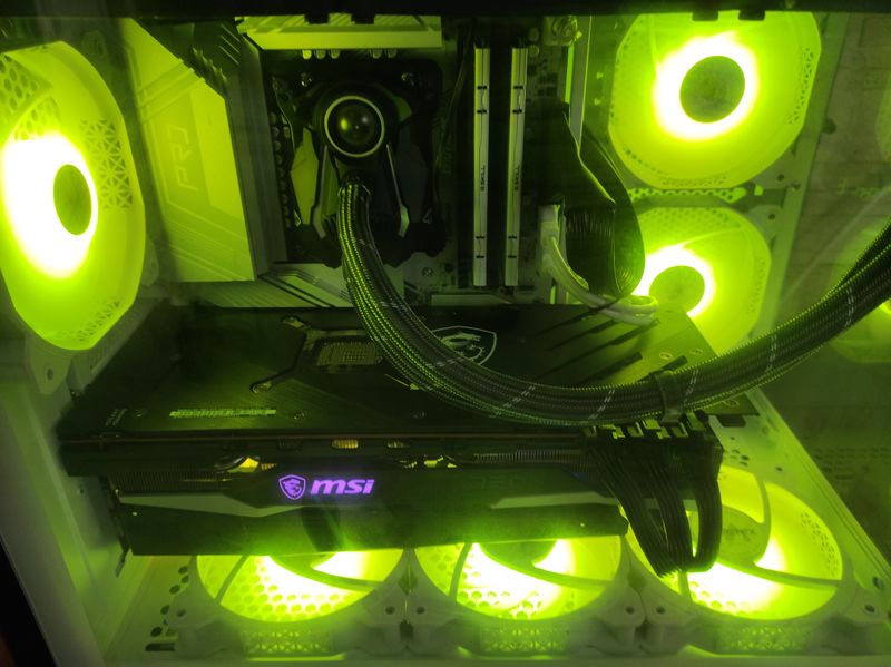 Gaming PC 4K Blanco afbeelding 2