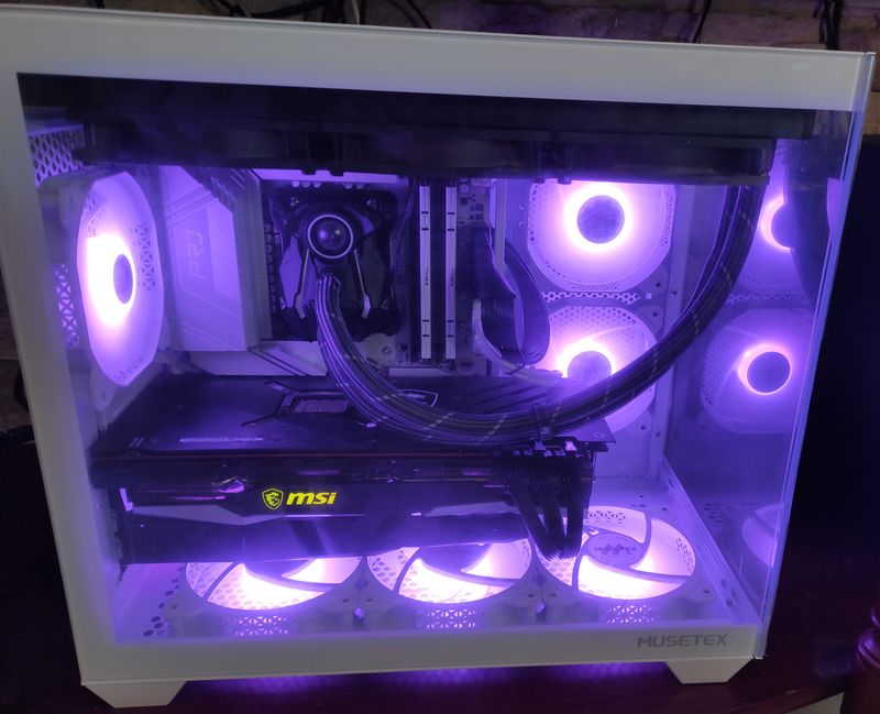 Gaming PC 4K Blanco afbeelding 4