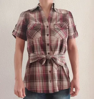 Camisa cuadros morada con cinturón