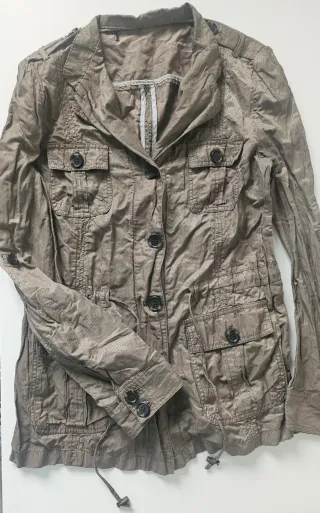 Chaqueta Zara Crush Talla L Cortavientos abrigo