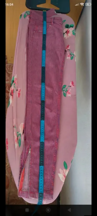 Pantalón skinny rayas finas Talla 34/36,