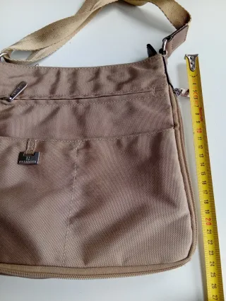 Bolso bandolera nylon beige dorado