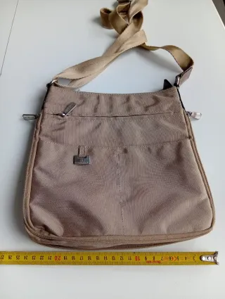 Bolso bandolera nylon beige dorado