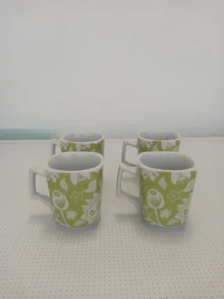 4 Tazas Mini Porcelana Flores Verdes