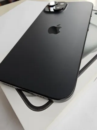 iPhone 15 Negro 256GB