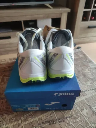 Zapatillas Joma Running Blancas y Verdes