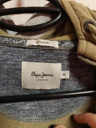 Sudadera de chico talla XL de Pepe Jeans.