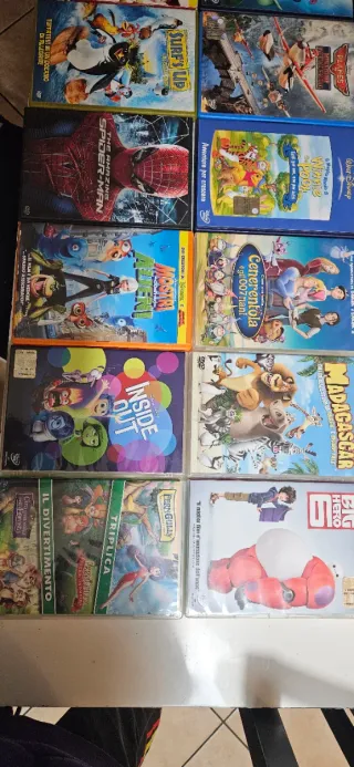 Lotto 45 DVD Cartoni Animati Disney e LEGO