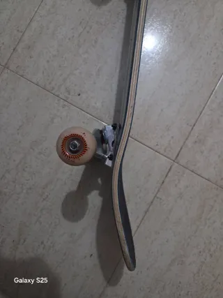 Tabla de Skate marca april original