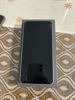Samsung Galaxy S25 FE
