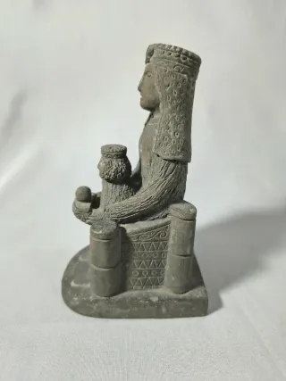 Virgen de Solsona. Atelier de Belén