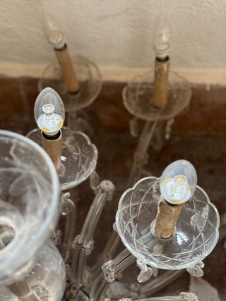 Araña de cristal antigua dorada