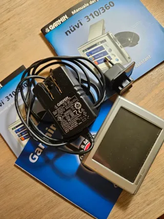Navigatore Garmin nüvi 360T