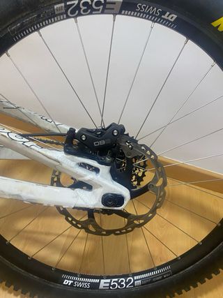 Bici Nukeproof Dissent MTB DH 2022