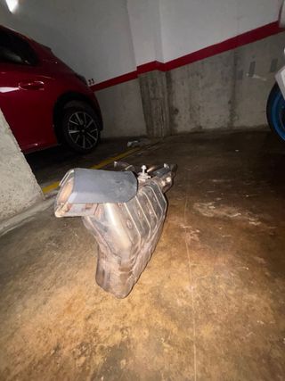 Suzuki GSX-8S Azúl Negra y Blanca