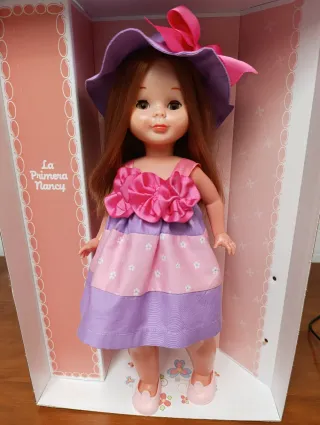 Nancy " vestido y pamela"