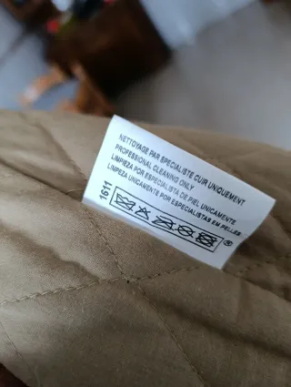 Cazadora de piel marrón