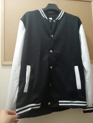 Felpa bomber nera e bianca Vestibilità S M