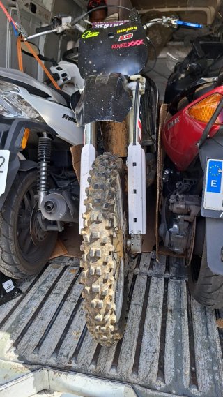 Mudanzas y transporte económico. ☎️ 663 733 973