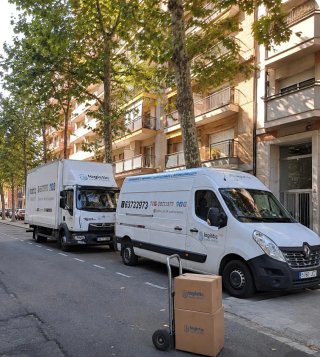 Mudanzas y transporte económico. ☎️ 663 733 973