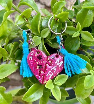 Llaveros en resina personalizados