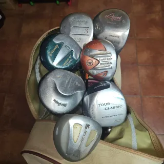 14 Palos de Golf y Bolsa Beige