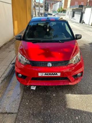 Coche Aixam Rojo