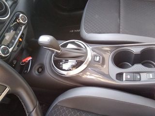 Nissan Juke Hybrid N-Design Black Auto 105 kW (143 CV)