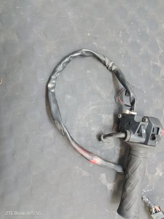 Commutatore destro Suzuki SV 650 con manopola