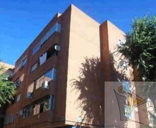 Piso en venta en Villayuventus-Renfe en Parla