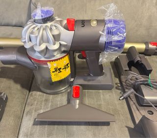 Dyson V8 Total Clean Aspirador