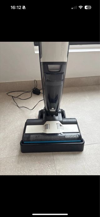 Aspirador Bissell Fue utilizado muy poca veces.