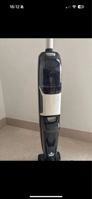 Aspirador Bissell Fue utilizado muy poca veces.