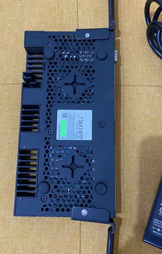 MikroTik RB4011iGS+RM (Sin Wi-Fi)