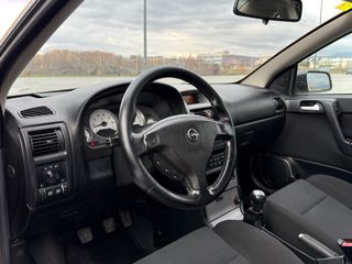 Opel Astra 2003