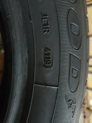 Vendo 2 Neumáticos en buen estado