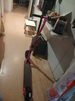 Patinete Eléctrico Rosa